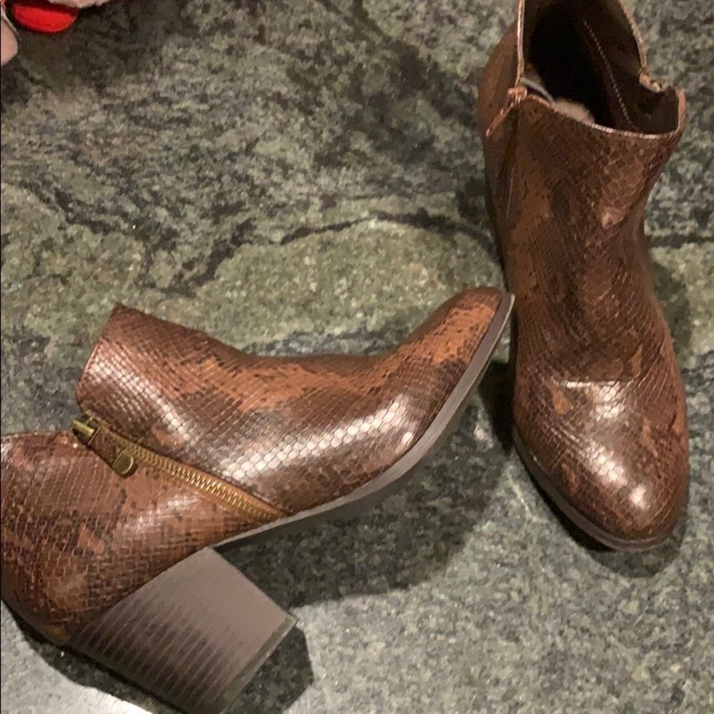 Style & co booties